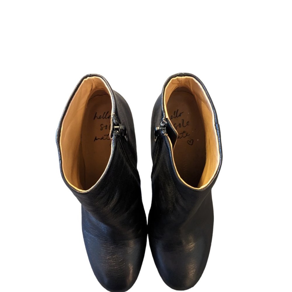 Banana Republic Black Leather Booties - Picture 4 of 7
